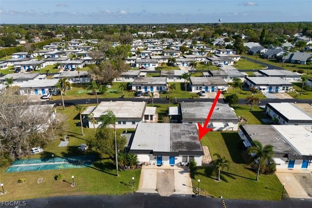 42 Temple CT, Lehigh Acres, FL 33936