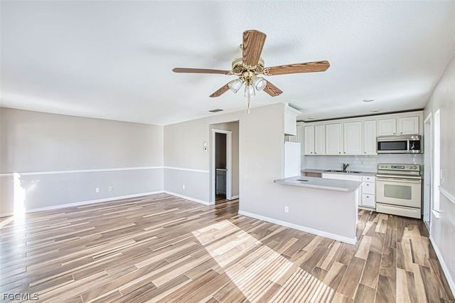 42 Temple CT, Lehigh Acres, FL 33936