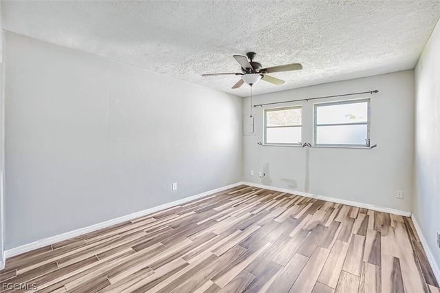 42 Temple CT, Lehigh Acres, FL 33936