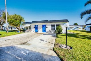 42 Temple CT, Lehigh Acres, FL 33936
