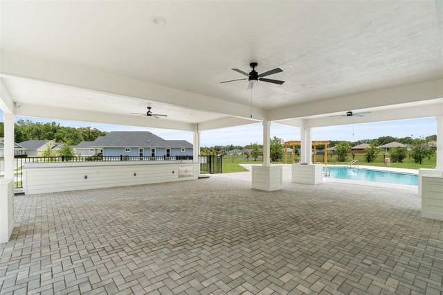 12215 NW 162ND DRIVE, Alachua, FL 32615