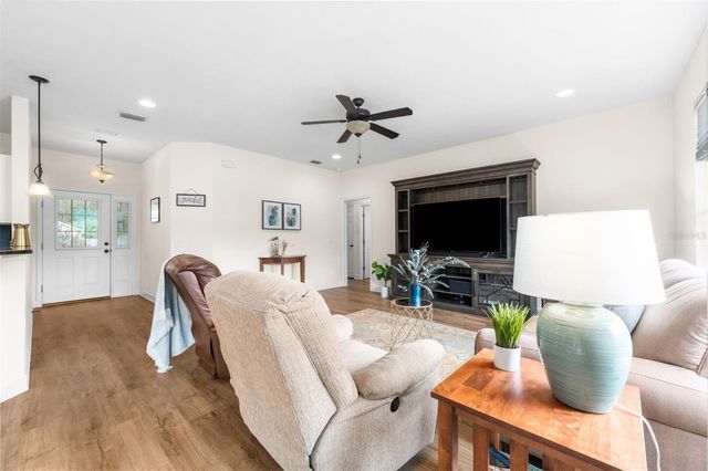12215 NW 162ND DRIVE, Alachua, FL 32615