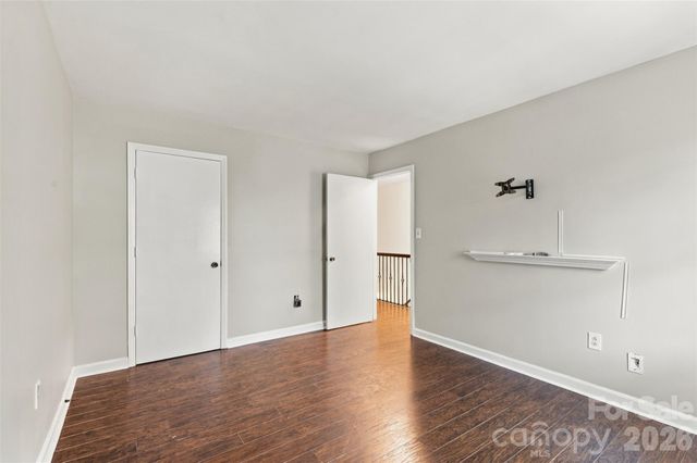 320 Sunnywood Lane, Charlotte, NC 28270
