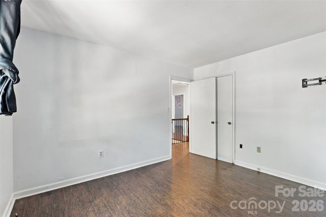 320 Sunnywood Lane, Charlotte, NC 28270