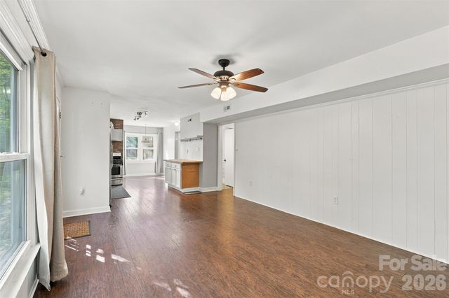 320 Sunnywood Lane, Charlotte, NC 28270