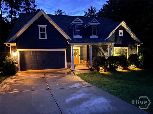 192 Village Pass, Statham, GA 30666