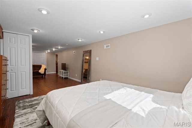 9509 Arban Drive, Crestwood, MO 63126