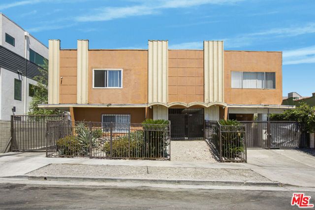 4315 Burns Avenue, Los Angeles, CA 90029