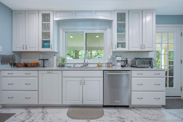3300 Hampton Place, Middletown, OH 45042