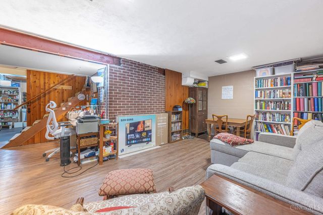 3300 Hampton Place, Middletown, OH 45042