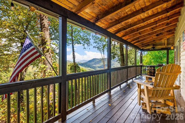 160 Bridle Drive, Maggie Valley, NC 28751