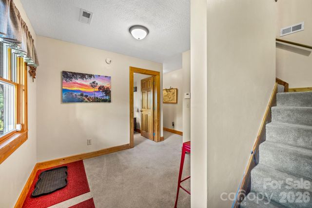 160 Bridle Drive, Maggie Valley, NC 28751