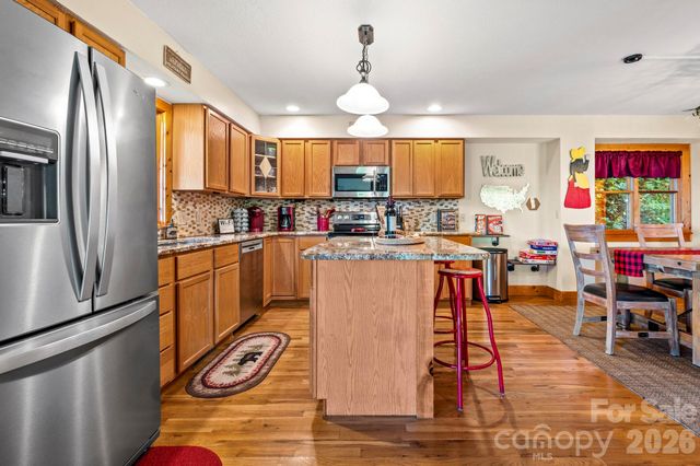 160 Bridle Drive, Maggie Valley, NC 28751