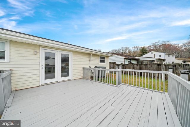 40 E SHADY DR, Newark, DE 19713