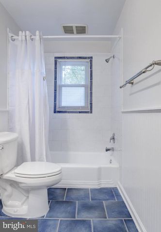 5817 DAWES AVE, Alexandria, VA 22311