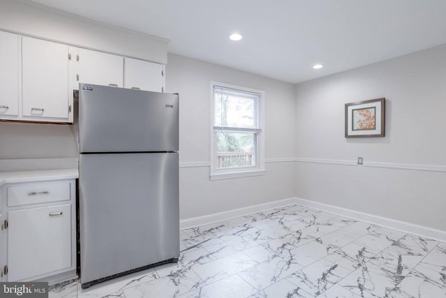 5817 DAWES AVE, Alexandria, VA 22311