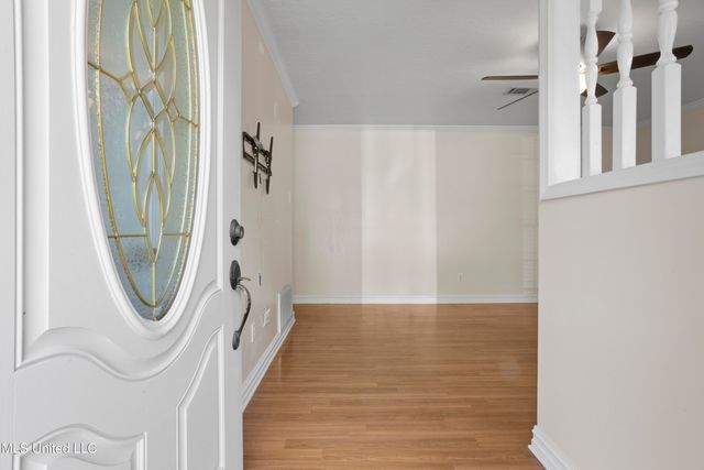 309 Jamaica Drive, Ocean Springs, MS 39564
