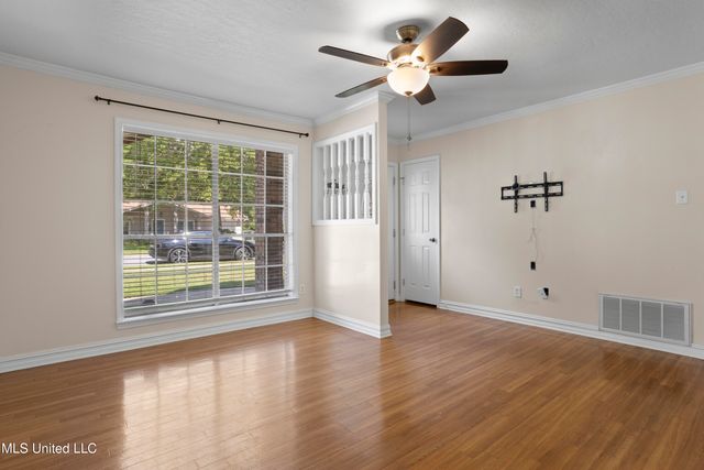 309 Jamaica Drive, Ocean Springs, MS 39564