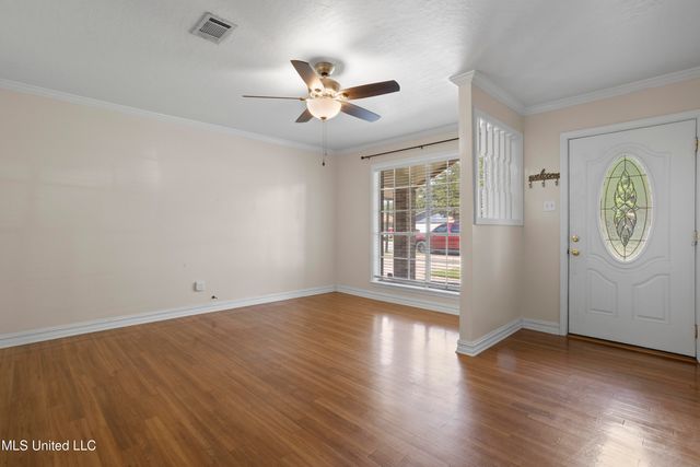 309 Jamaica Drive, Ocean Springs, MS 39564