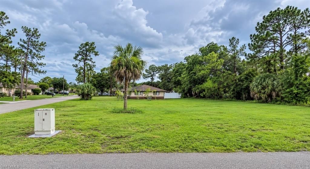 10040 W Terry ST, BONITA SPRINGS, FL 34135 — exterior