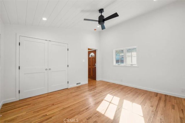 2549 N Beachwood Drive, Los Angeles, CA 90068