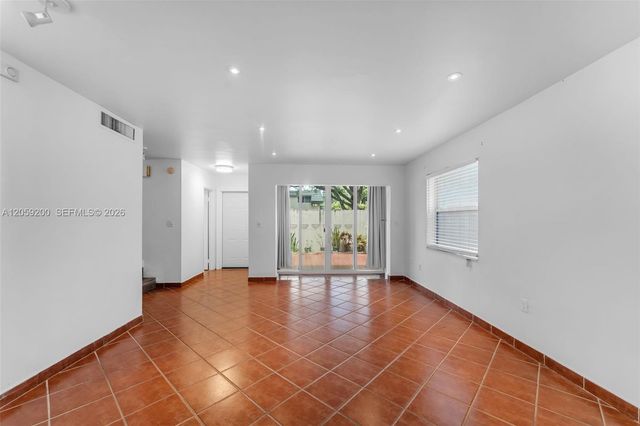 8749 SW 137th Ave 8749, Miami, FL 33183