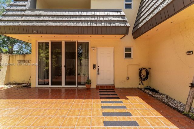 8749 SW 137th Ave 8749, Miami, FL 33183