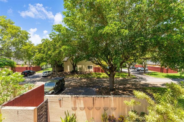 8749 SW 137th Ave 8749, Miami, FL 33183