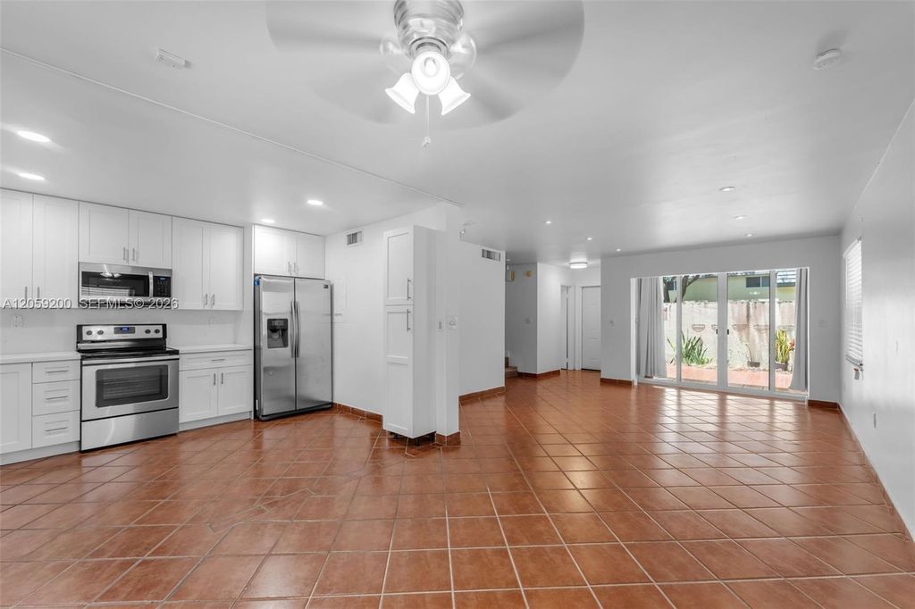 8749 SW 137th Ave 8749, Miami, FL 33183
