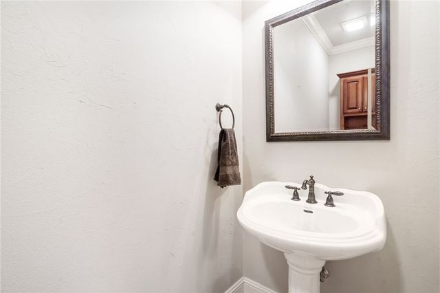 4006 NE Cadbury Avenue, Bentonville, AR 72712