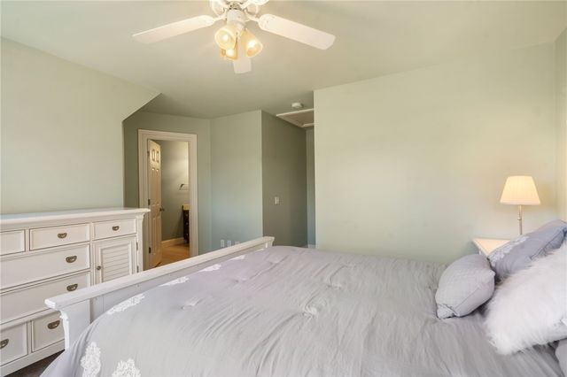 4006 NE Cadbury Avenue, Bentonville, AR 72712