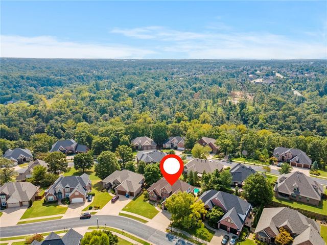 4006 NE Cadbury Avenue, Bentonville, AR 72712