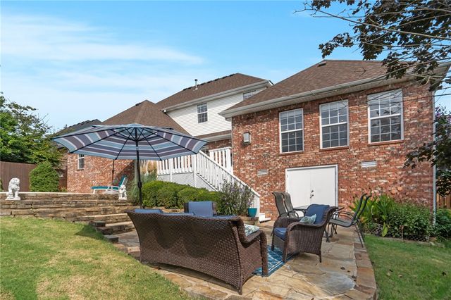 4006 NE Cadbury Avenue, Bentonville, AR 72712