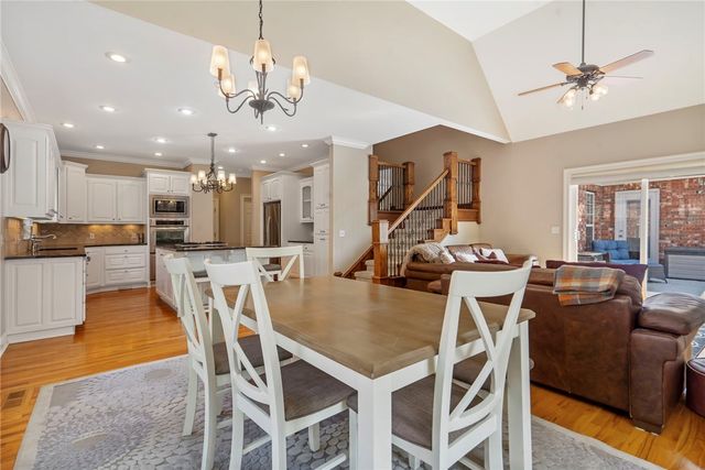 4006 NE Cadbury Avenue, Bentonville, AR 72712