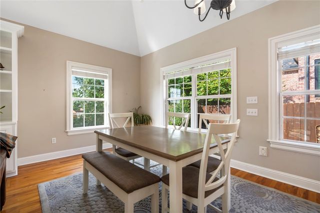 4006 NE Cadbury Avenue, Bentonville, AR 72712