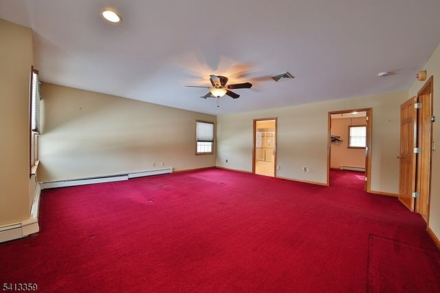 2 Marc Dr, Wantage Twp., NJ 07461