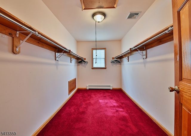 2 Marc Dr, Wantage Twp., NJ 07461