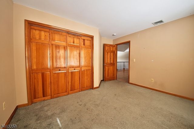 2 Marc Dr, Wantage Twp., NJ 07461