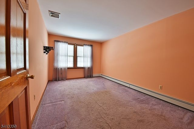 2 Marc Dr, Wantage Twp., NJ 07461