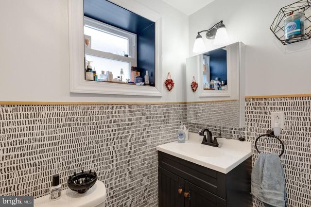 2147 E HAGERT ST, Philadelphia, PA 19125