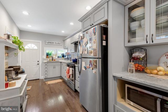 2147 E HAGERT ST, Philadelphia, PA 19125