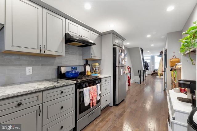 2147 E HAGERT ST, Philadelphia, PA 19125