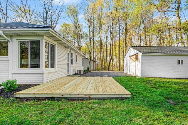 61889 County Road 15, Goshen, IN 46526