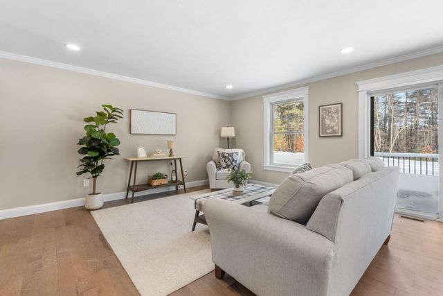 447 Silver Lake Road B, Hollis, NH 03049