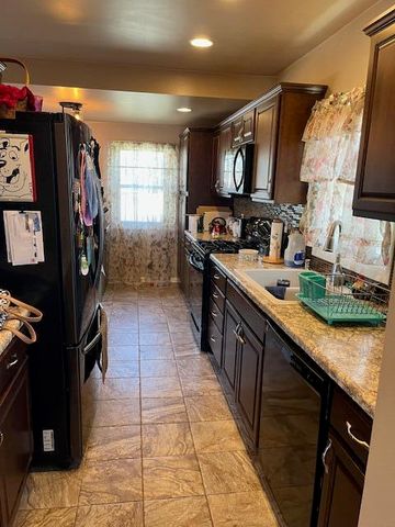 2447 81st Street, Highland, IN 46322