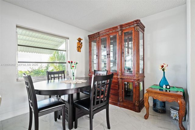 2103 SW 20th Circle, Boynton Beach, FL 33426