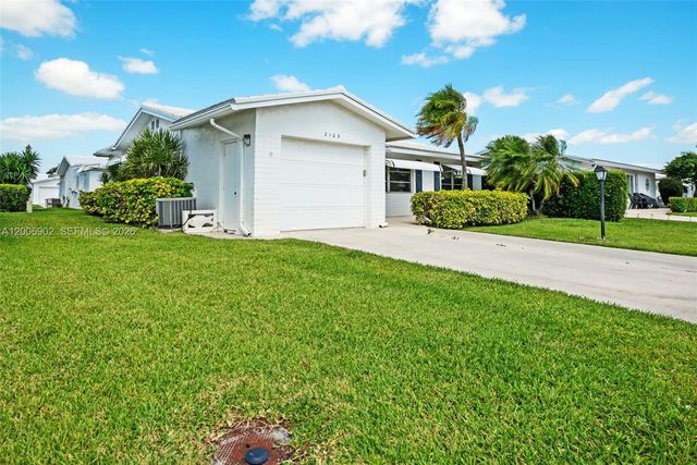 2103 SW 20th Circle, Boynton Beach, FL 33426