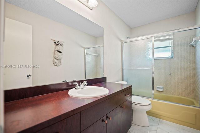 2103 SW 20th Circle, Boynton Beach, FL 33426