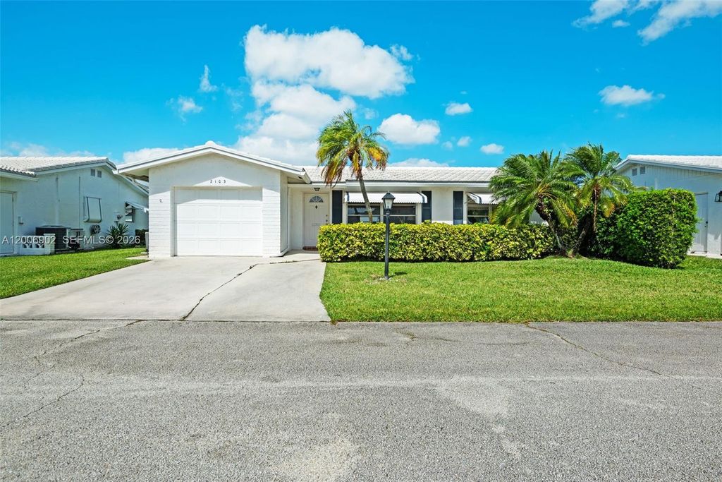 2103 SW 20th Circle, Boynton Beach, FL 33426