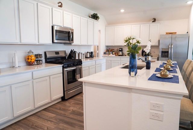 4310 Mulberry Sage Drive, Baytown, TX 77521